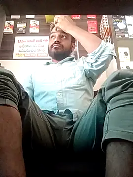 Snapshot of RaviRoy2326 chatting on February 24, 2025, 5:11 am RaviRoy2326 online show from February 24, 2025, 5:11 am