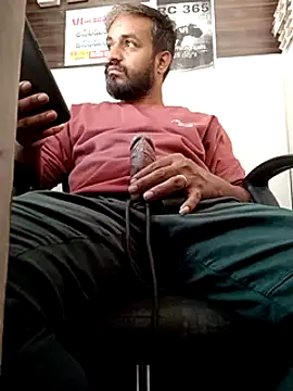 Snapshot of RaviRoy2326 chatting on February 27, 2025, 8:28 am RaviRoy2326 online show from February 27, 2025, 8:28 am