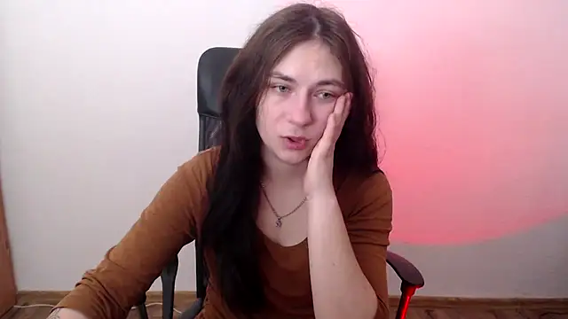 AmandaJi  online show from December 18, 2025, 6:52 am