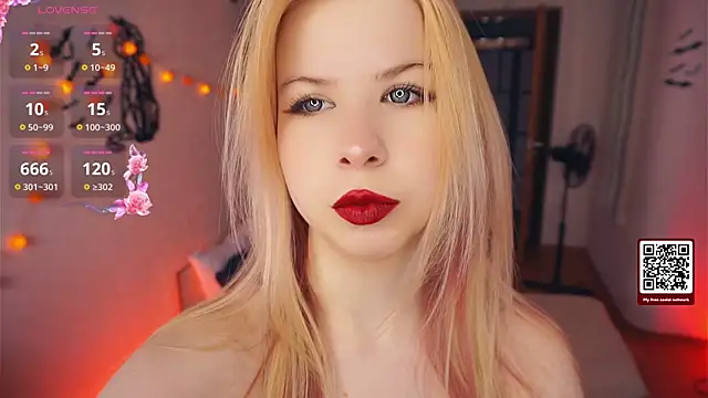 LynetHakes online show from October 27, 2025, 4:16 am