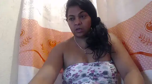 Snapshot of Brunette_Scarleth09 chatting on March 4, 2025, 7:01 pm Brunette Scarleth09 online show from March 4, 2025, 7:01 pm