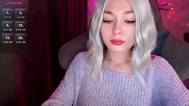 Ohmy Nora  online show from November 22, 2025, 8:46 am