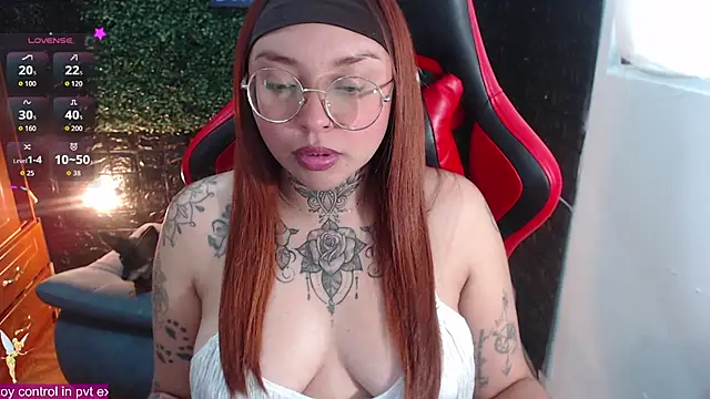 natyk m online show from October 31, 2025, 2:18 pm