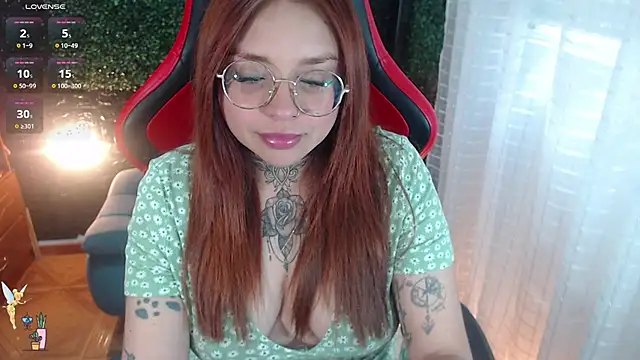 natyk m online show from November 29, 2025, 10:02 pm