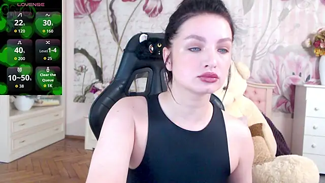 BritneyBarker online show from September 26, 2025, 2:15 am