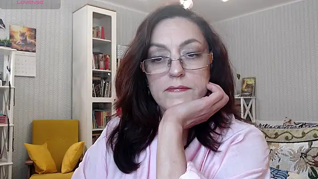 Snapshot of Soffya_Soy chatting on May 10, 2026, 8:14 pm Soffya Soy online show from May 10, 2026, 8:14 pm