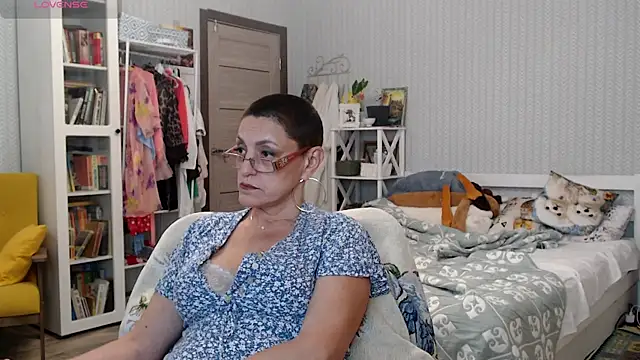 Snapshot of Soffya_Soy chatting on May 26, 2026, 6:59 pm Soffya Soy online show from May 26, 2026, 6:59 pm