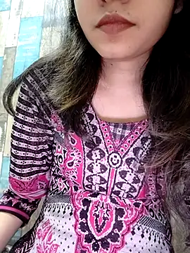 Snapshot of cute_IndianBabe chatting on November 28, 2025, 1:08 am cute IndianBabe online show from November 28, 2025, 1:08 am