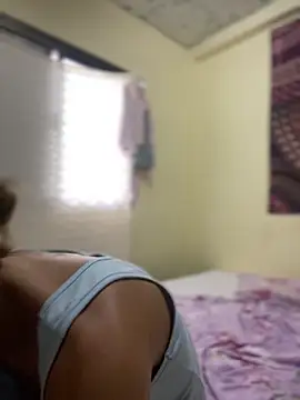 Snapshot of White_Lu chatting on October 29, 2025, 2:03 am White Lu online show from October 29, 2025, 2:03 am