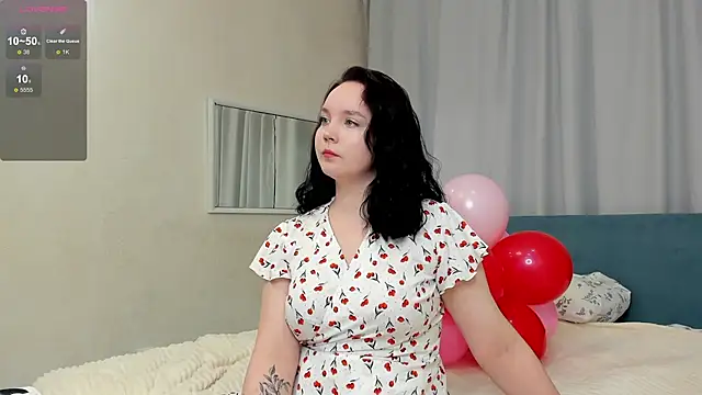 Snapshot of maya_suun chatting on February 7, 2025, 8:33 am maya suun online show from February 7, 2025, 8:33 am