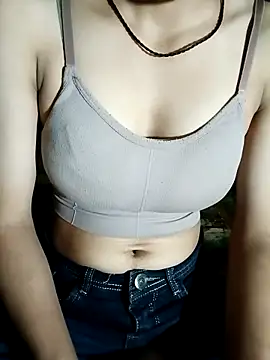 Snapshot of Khushi-Star chatting on October 15, 2025, 4:51 pm Khushi-Star online show from October 15, 2025, 4:51 pm