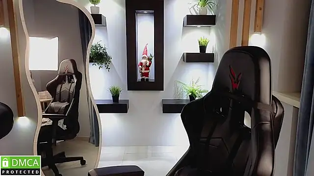 lu muon online show from November 30, 2025, 1:20 am