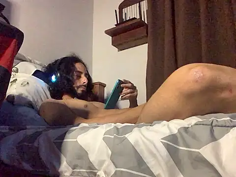 Nooneisthis online show from November 25, 2025, 11:10 am