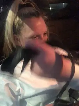 Snapshot of barbieinbondage7 chatting on February 1, 2026, 1:48 am barbieinbondage7 online show from February 1, 2026, 1:48 am