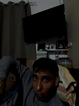 Mikemxss online show from May 23, 2026, 8:51 am