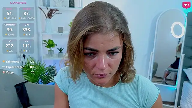 Snapshot of Donna_Sun chatting on February 14, 2025, 1:08 pm Donna Sun online show from February 14, 2025, 1:08 pm