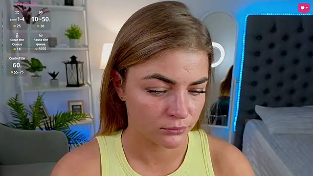 Snapshot of Donna_Sun chatting on March 12, 2025, 7:02 am Donna Sun online show from March 12, 2025, 7:02 am