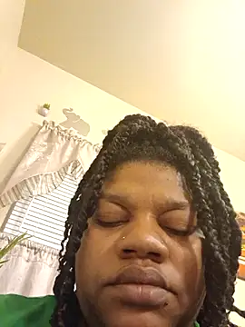 Big BodyDee online show from November 17, 2025, 1:55 am