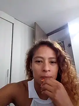 Snapshot of Zoedaniels chatting on February 27, 2025, 3:15 pm Zoedaniels online show from February 27, 2025, 3:15 pm