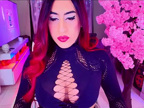 Snapshot of latexgoddes chatting on October 6, 2025, 8:17 pm latexgoddes online show from October 6, 2025, 8:17 pm