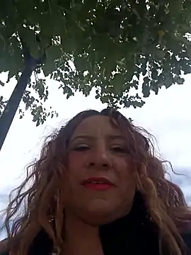 Snapshot of Anur-77 chatting on November 4, 2025, 12:04 pm Anur-77 online show from November 4, 2025, 12:04 pm