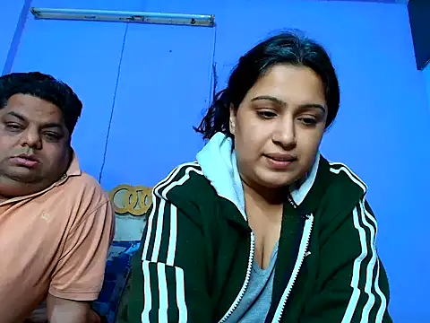 Snapshot of Sophia_James chatting on January 28, 2025, 10:45 am Sophia James online show from January 28, 2025, 10:45 am