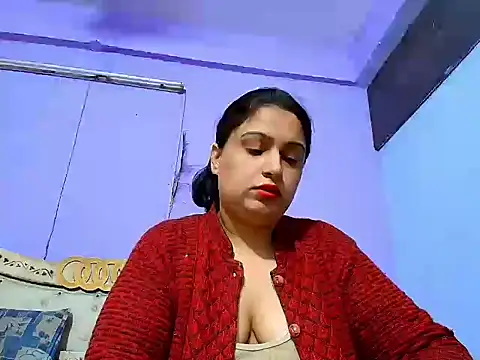 Snapshot of Sophia_James chatting on March 11, 2025, 5:13 pm Sophia James online show from March 11, 2025, 5:13 pm