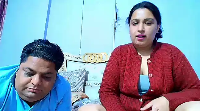 Snapshot of Sophia_James chatting on March 18, 2025, 2:37 pm Sophia James online show from March 18, 2025, 2:37 pm