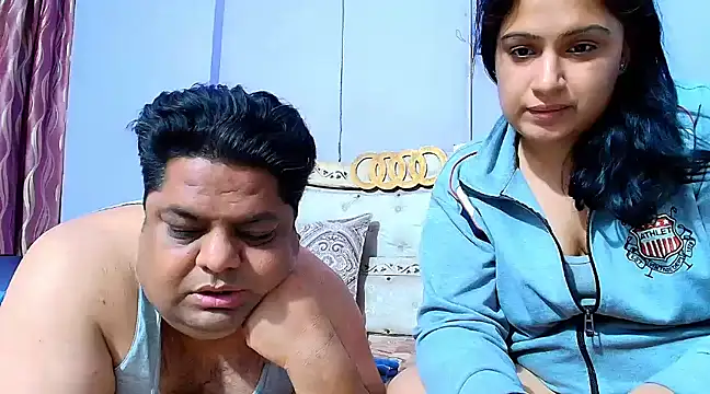 Snapshot of Sophia_James chatting on March 21, 2025, 6:18 pm Sophia James online show from March 21, 2025, 6:18 pm