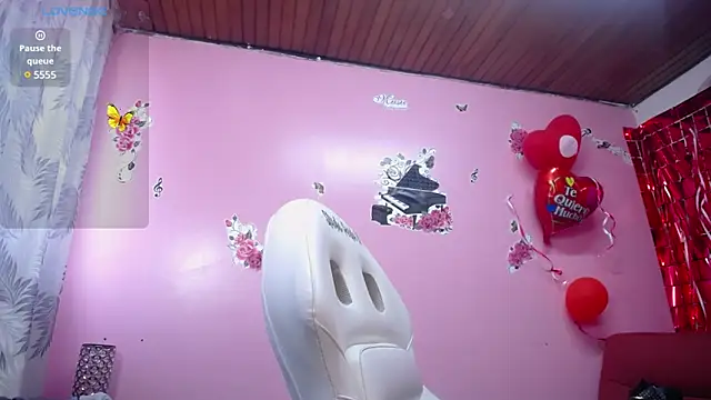 Sofii cutee online show from March 3, 2025, 12:48 pm