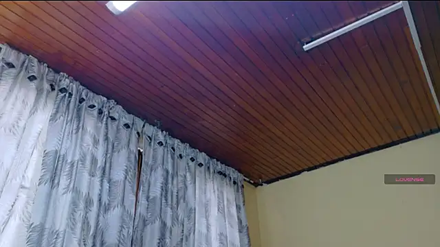 Snapshot of Sofii_cutee chatting on January 9, 2026, 12:19 pm Sofii cutee online show from January 9, 2026, 12:19 pm