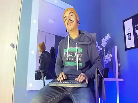 kaletattoo online show from March 26, 2026, 11:16 am