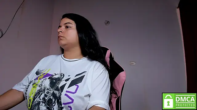 Little Shaara online show from October 31, 2025, 8:10 pm