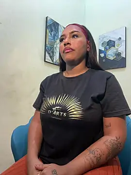 HeatherCobs online show from February 13, 2025, 1:05 pm