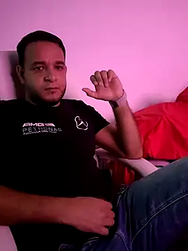 Snapshot of pdesangr chatting on January 28, 2025, 9:40 pm pdesangr online show from January 28, 2025, 9:40 pm