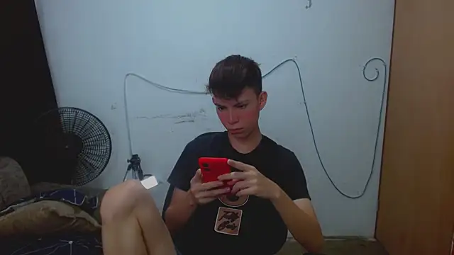 Alexxx lov online show from March 24, 2026, 12:32 pm