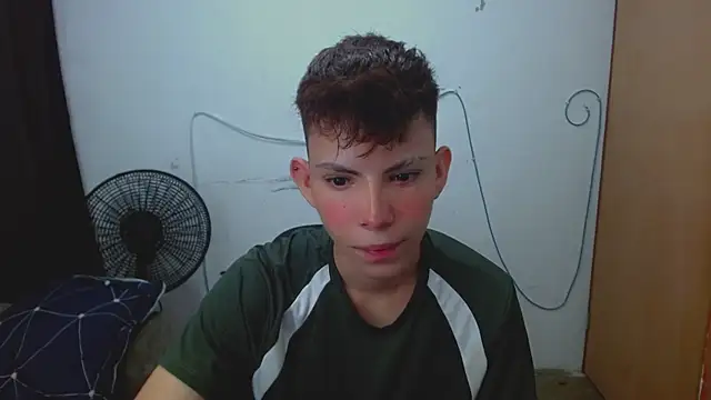 Alexxx lov online show from March 28, 2026, 12:27 pm