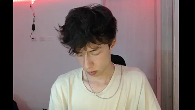 Snapshot of Juanmres chatting on November 19, 2025, 5:18 am Juanmres online show from November 19, 2025, 5:18 am