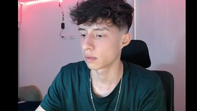 Snapshot of Juanmres chatting on November 21, 2025, 3:49 am Juanmres online show from November 21, 2025, 3:49 am