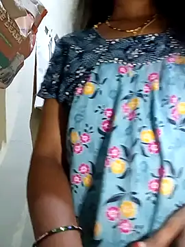 Snapshot of TeluguammayiMahi chatting on December 23, 2025, 12:41 am TeluguammayiMahi online show from December 23, 2025, 12:41 am