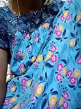 Snapshot of TeluguammayiMahi chatting on January 8, 2026, 9:17 pm TeluguammayiMahi online show from January 8, 2026, 9:17 pm