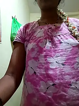 Snapshot of TeluguammayiMahi chatting on February 11, 2026, 6:57 pm TeluguammayiMahi online show from February 11, 2026, 6:57 pm