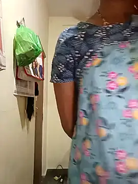 Snapshot of TeluguammayiMahi chatting on March 15, 2026, 1:33 am TeluguammayiMahi online show from March 15, 2026, 1:33 am