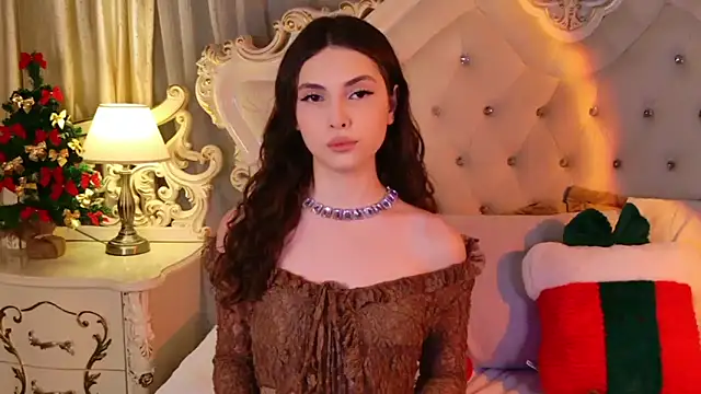 GIGI DAV online show from December 3, 2025, 8:40 pm