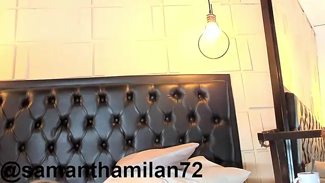 SamanthaMilann online show from October 10, 2025, 10:25 am