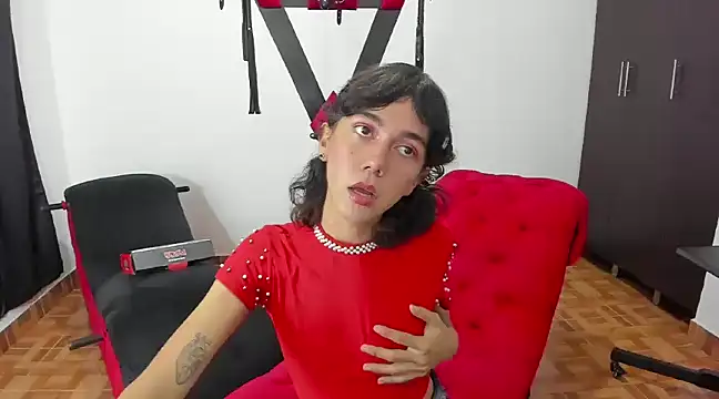 Nicol TransGirl online show from February 4, 2025, 3:11 am