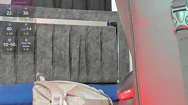 Nicol TransGirl online show from December 16, 2025, 3:22 am