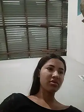 Snapshot of -Nicol chatting on December 14, 2025, 10:09 am -Nicol online show from December 14, 2025, 10:09 am