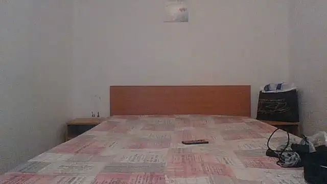 Robexxmia online show from September 29, 2025, 8:24 pm