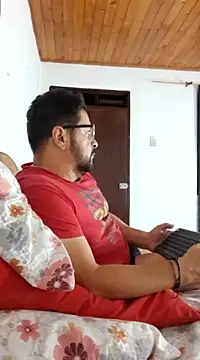 Snapshot of Daniel_08_8 chatting on February 14, 2025, 2:50 am Daniel 08 8 online show from February 14, 2025, 2:50 am